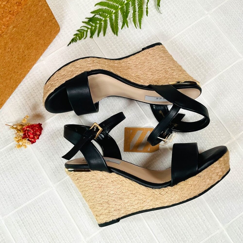 🆕 BALI wedges sandals by CHELSEE